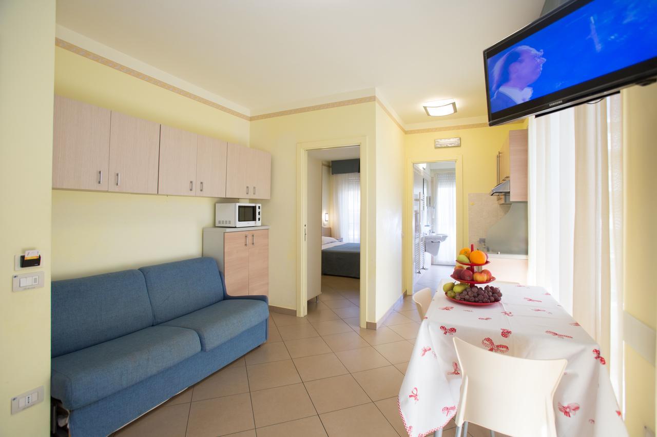 אלבה אדריאטיקה Residence Anchisemare מראה חיצוני תמונה