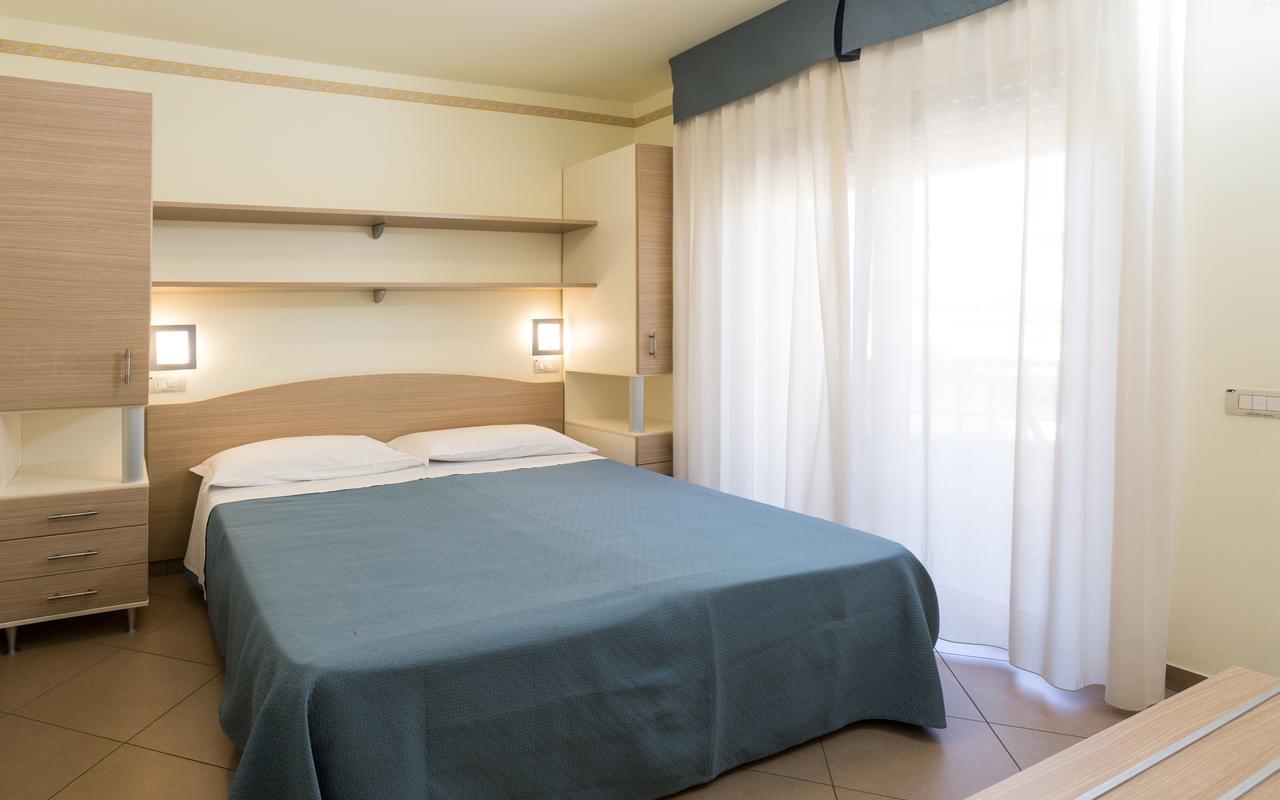 אלבה אדריאטיקה Residence Anchisemare מראה חיצוני תמונה